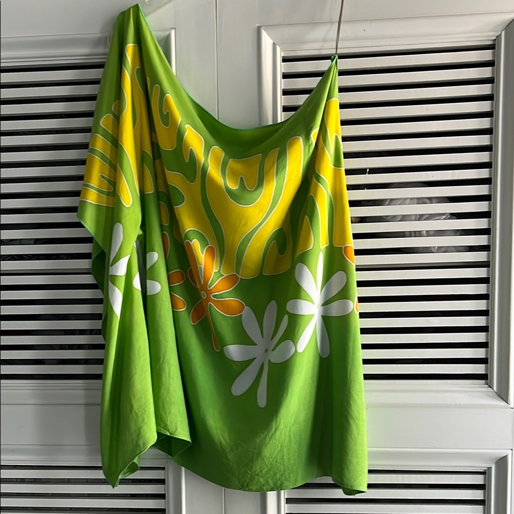 Made by CY Maui Hawaii one shoulder top